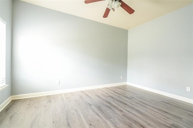Building Photo - 921 Prather Ct SW