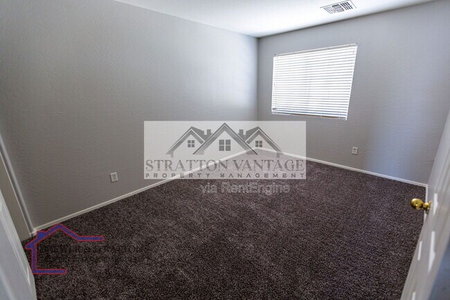 Building Photo - 21731 W Pima St