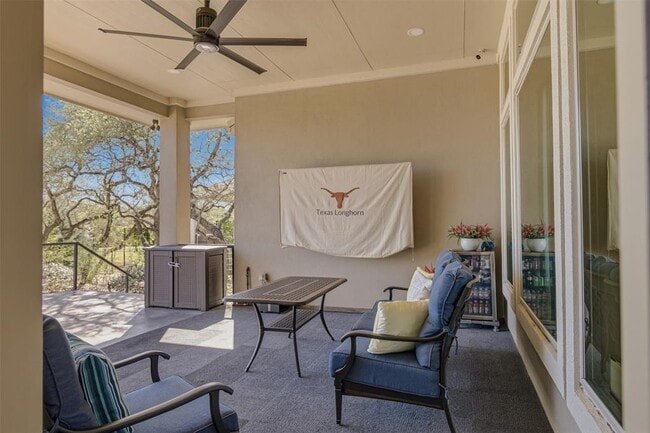 Building Photo - 654 Linden Lp