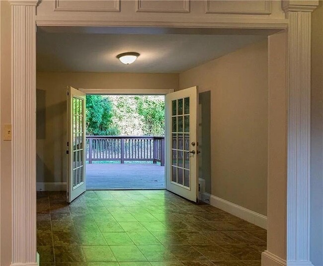 Building Photo - 3562 Bryant Ln