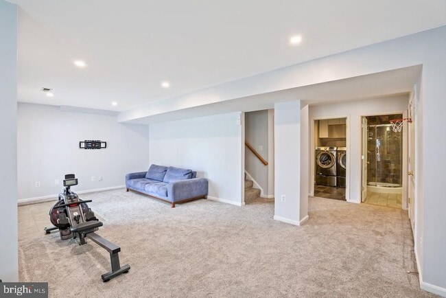 Building Photo - 20400 Charter Oak Dr