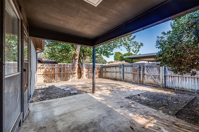 Building Photo - 2733 St George Pl