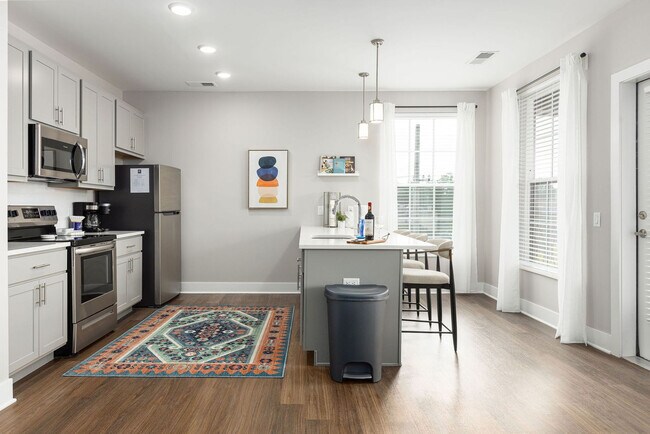 Building Photo - 65 S Washington Ave