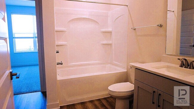 Building Photo - 1340 Log Pond Dr