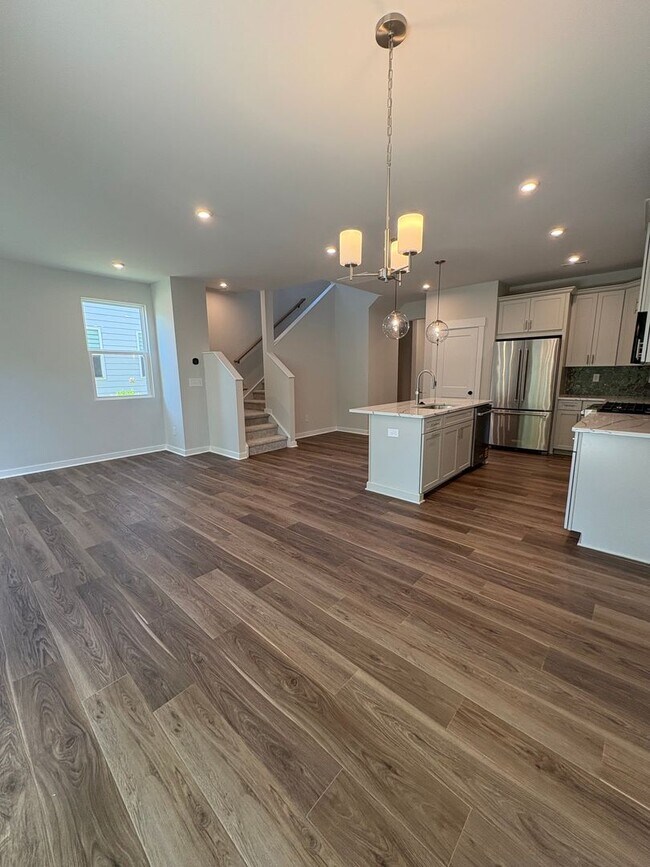Building Photo - New Construction 3BR/2.5 BA in Griffith Lakes