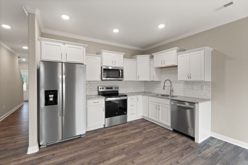 Building Photo - 1577 CYPRESS Cv NW