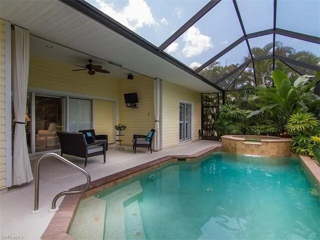 Building Photo - 27100 Flamingo Dr