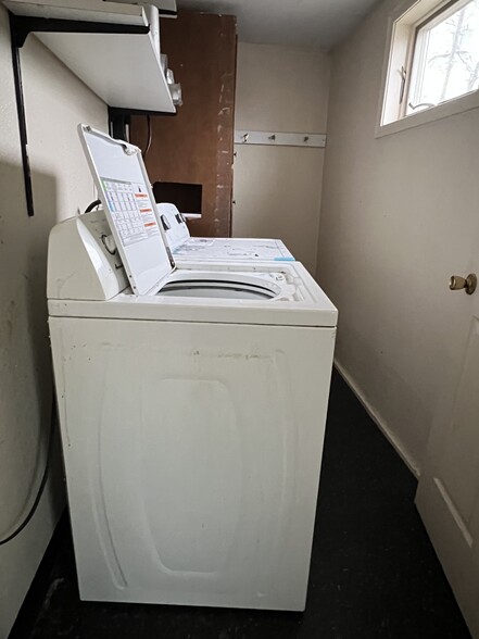 Laundry Room - 1068 Elmwood Ave