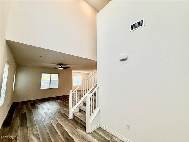 Building Photo - 9768 Abel Clf St