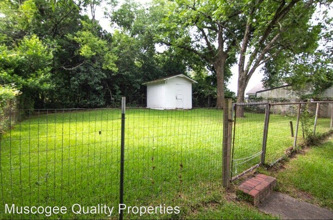 Building Photo - 2 br, 1 bath House - 5614 Lorenzo Rd