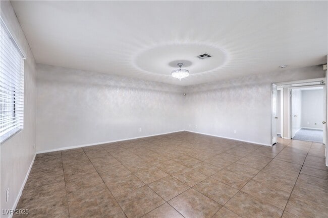 Building Photo - 8410 Eldora Ave