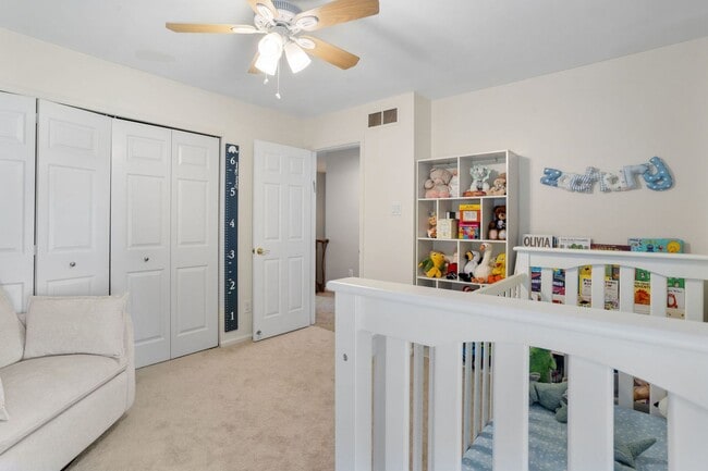 Building Photo - 3 Bd / 2.5 Bth Council Rock Townhome