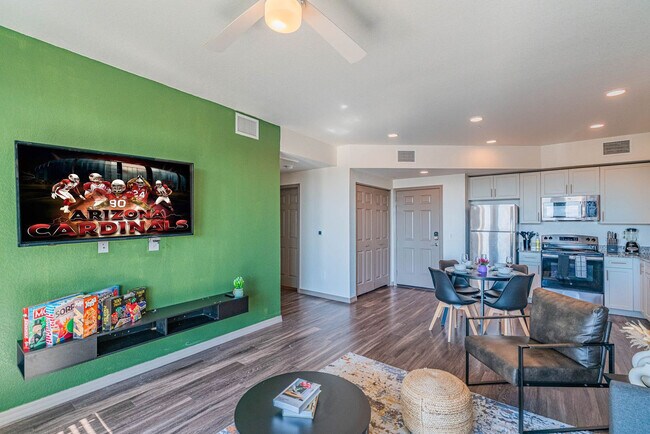 Building Photo - 9600 W Georgia Ave