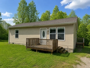 Building Photo - 50 Kad Ct