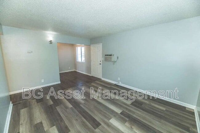 Building Photo - 1922 Ethan Way