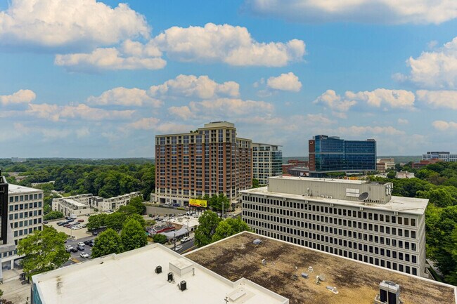 Building Photo - 1777 Peachtree Rd NE