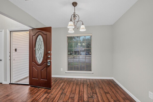 Building Photo - 17226 Chapel Pine St