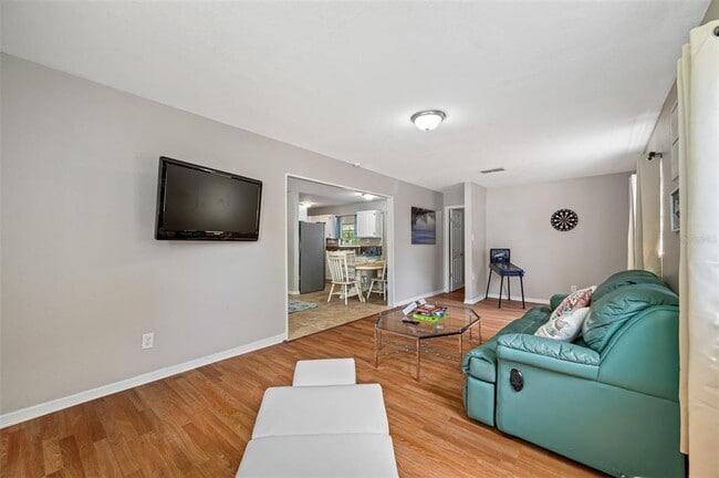 Building Photo - 4704 W Wyoming Ave