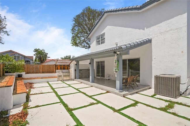 Building Photo - 12894 SW 60th Terrace