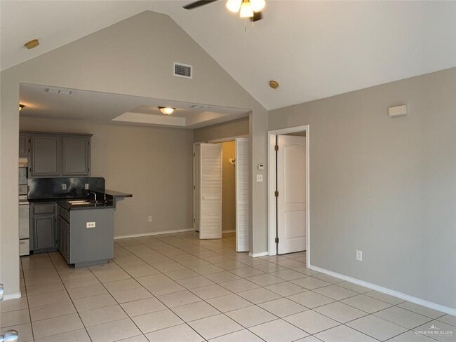 Building Photo - 2714 Ringold Cir