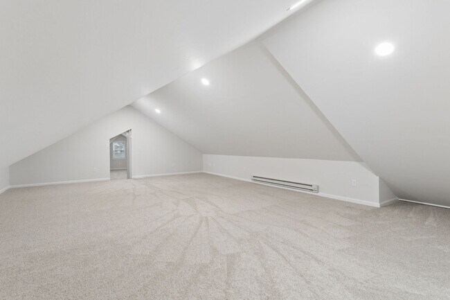 Building Photo - 127 Bell Ave