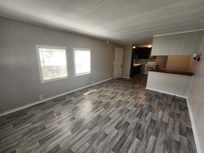 Building Photo - 14803 Bakers Ln