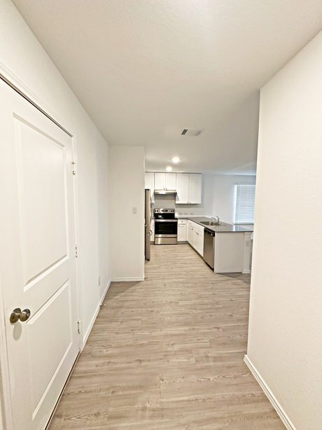 Building Photo - 3821 Far Horizon