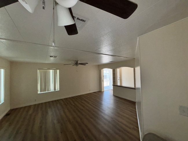 Building Photo - 1510 Orilla Ln