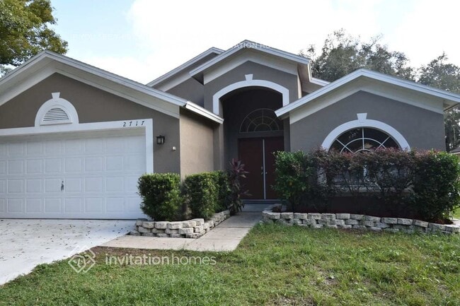 Building Photo - 2717 Brookville Dr