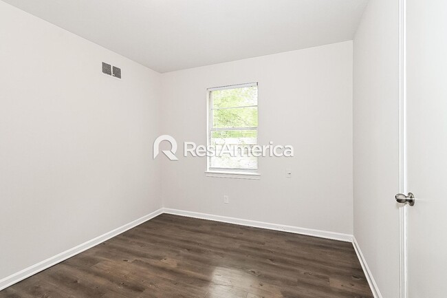 Building Photo - Newly Renovated 3BR/1B home in Whitehaven