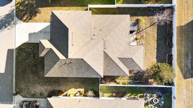 Building Photo - 86578 Lazy Lake Cir