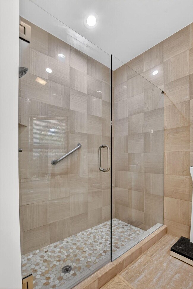 Building Photo - 22519 Esplanada Cir