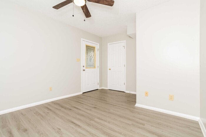 Building Photo - 2313 Rose Rd