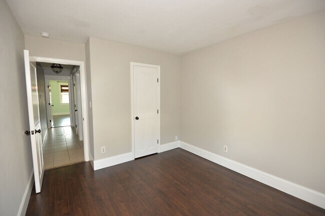 Building Photo - 1269 Brahms Dr