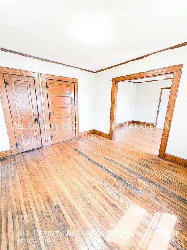 Building Photo - 680 Sherman St