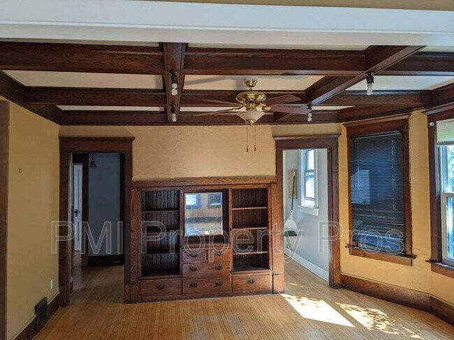 Building Photo - 3014 N 2nd St