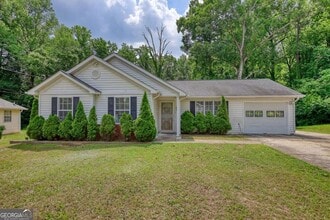 Building Photo - 2119 Briar Glen Ln SW