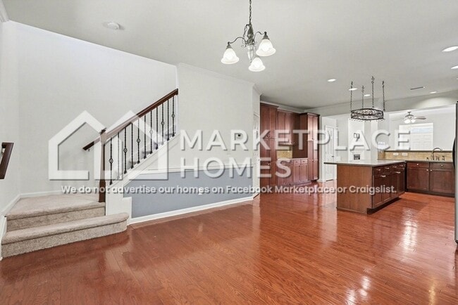 Building Photo - 3013 Freeport Dr