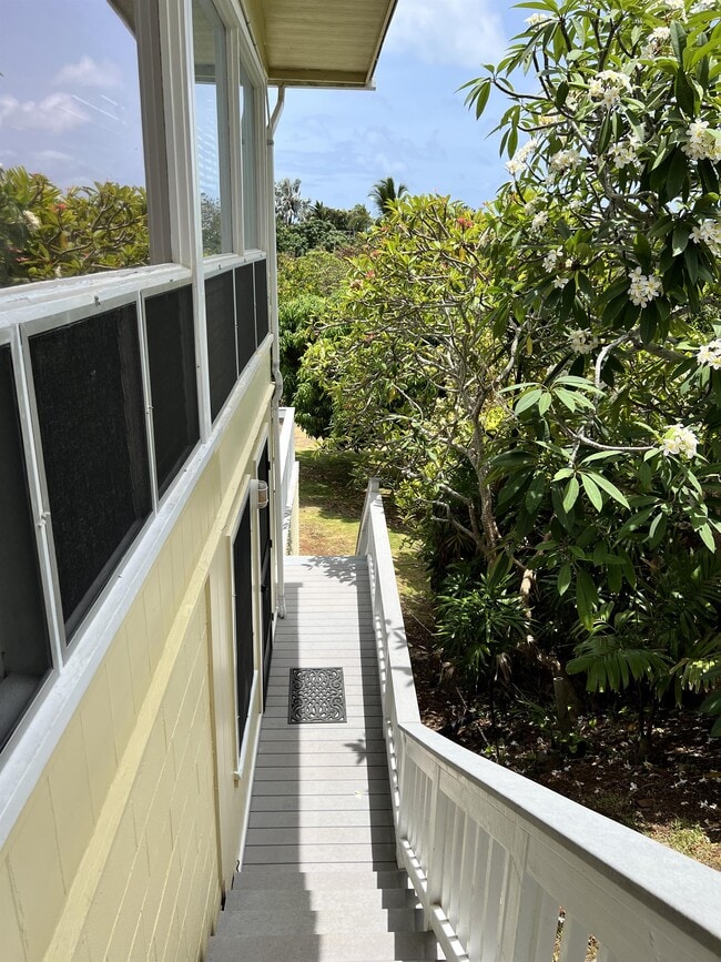 Building Photo - 330 Lapa Pl