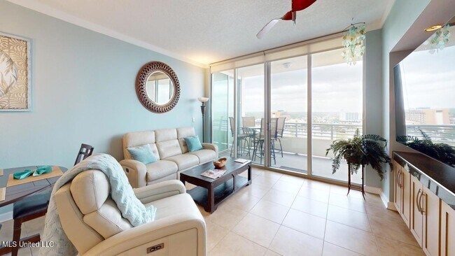 Building Photo - 2060 Beach Blvd