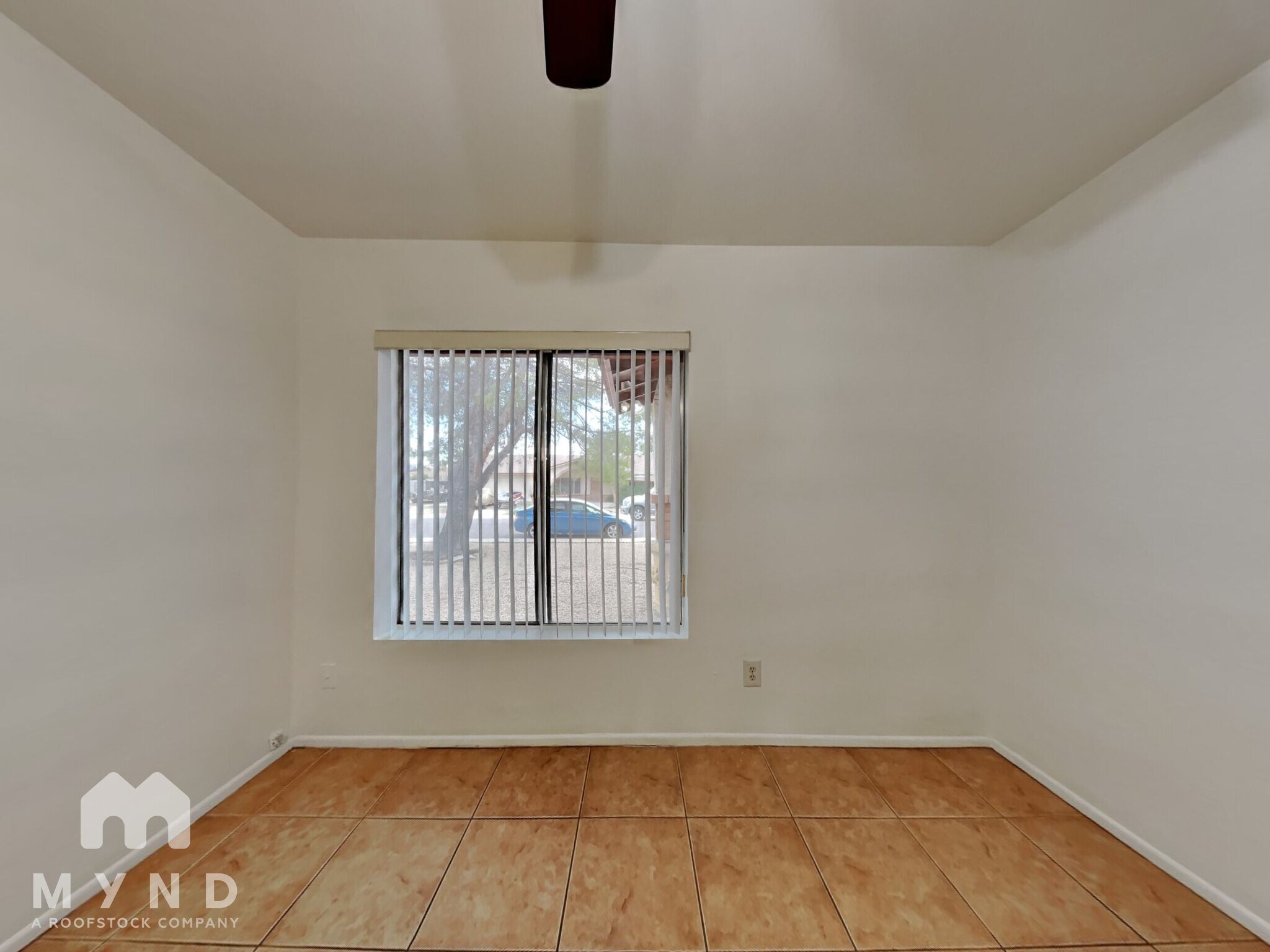 Building Photo - 3114 W Anderson Dr