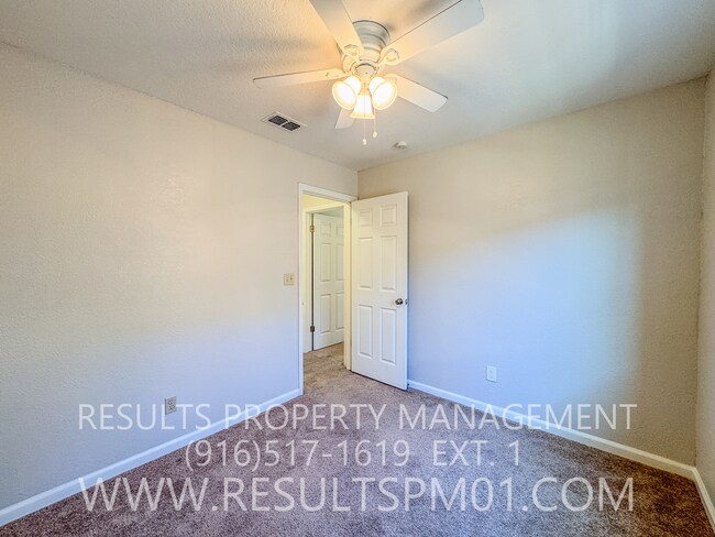 Building Photo - 5401 Ash Ct