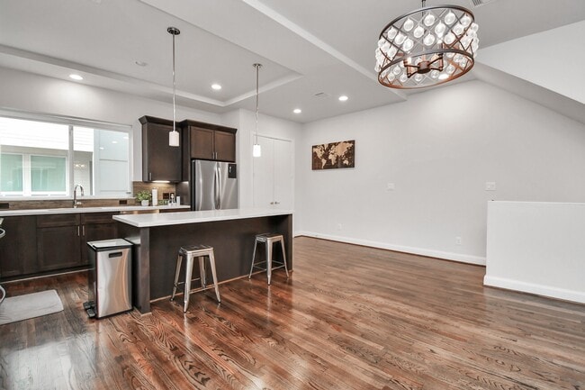 Building Photo - 326 Eado Park Cir