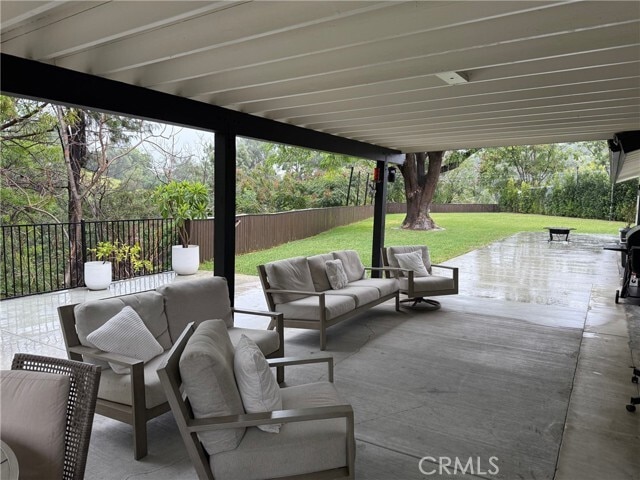 Building Photo - 1530 Robin Way