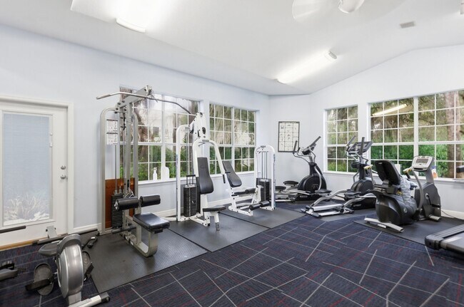Building Photo - 211 Colima Ct