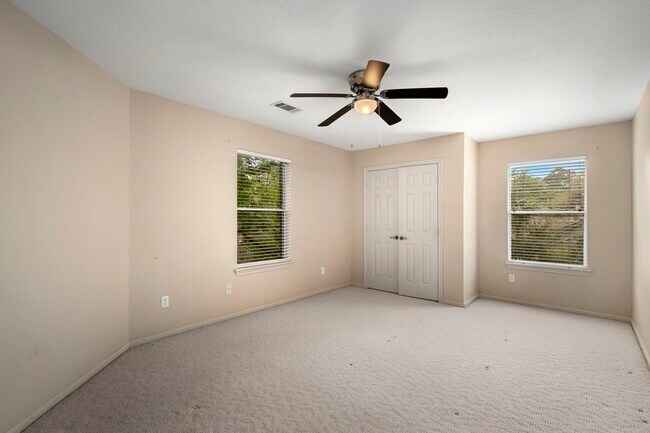 Building Photo - 14151 Buckingham Ln