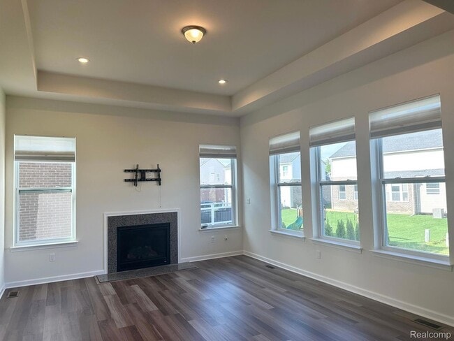 Building Photo - 50859 Steed Dr