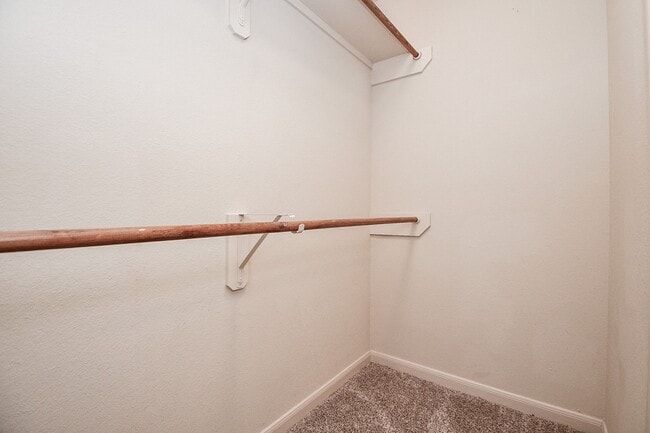 Building Photo - 5215 Brinkman Ct