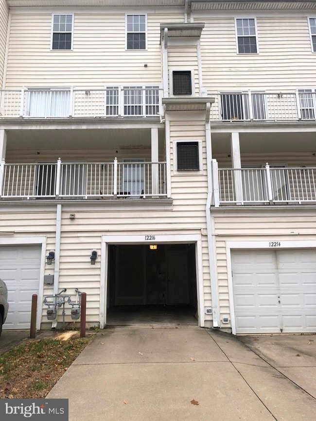 Building Photo - 12216 Open View Ln