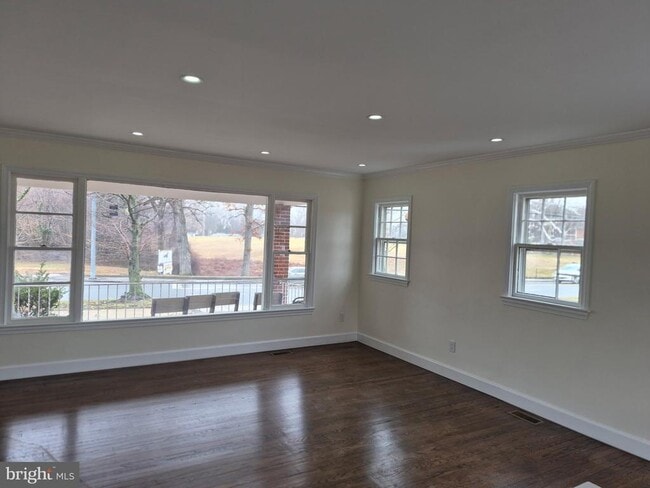 Building Photo - 2206 Brinkley Rd